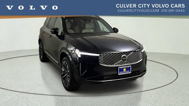 New 2026 Volvo XC90 T8 Plus w/ Protection Package Premier