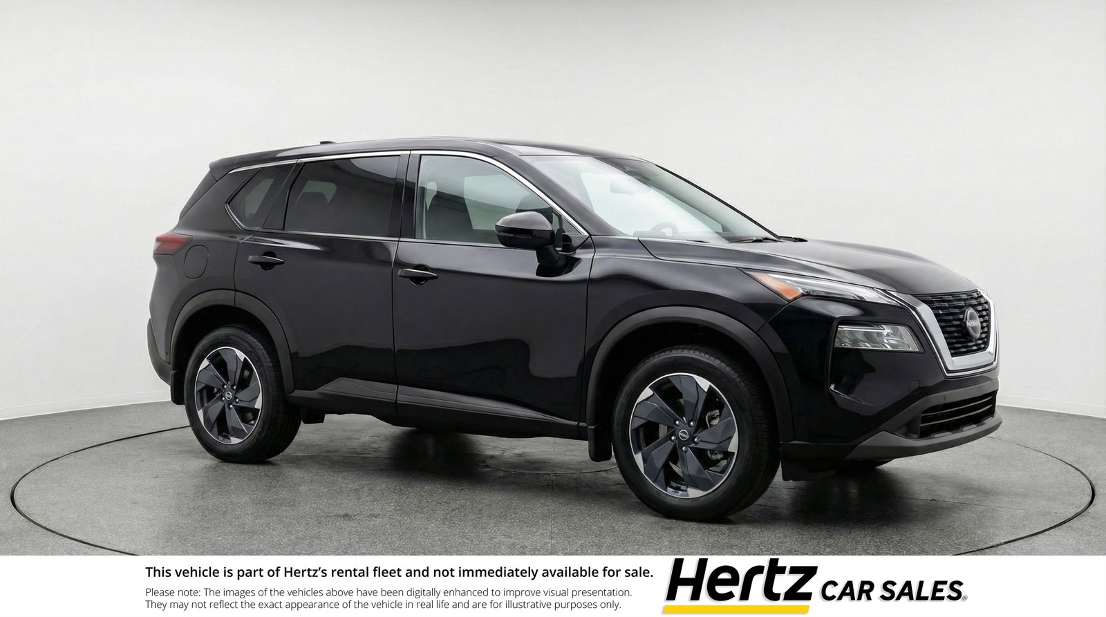Used 2025 Nissan Rogue SV image 1