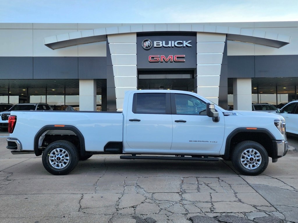 New 2026 GMC Sierra 2500 Pro image 2