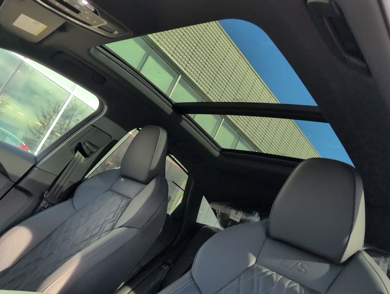 New 2025 Audi SQ5 Premium Plus image 17