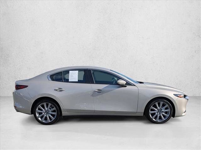 Used 2022 MAZDA MAZDA3 s image 4