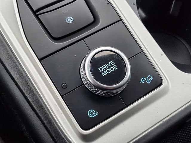 Used 2022 Ford Explorer XLT image 24