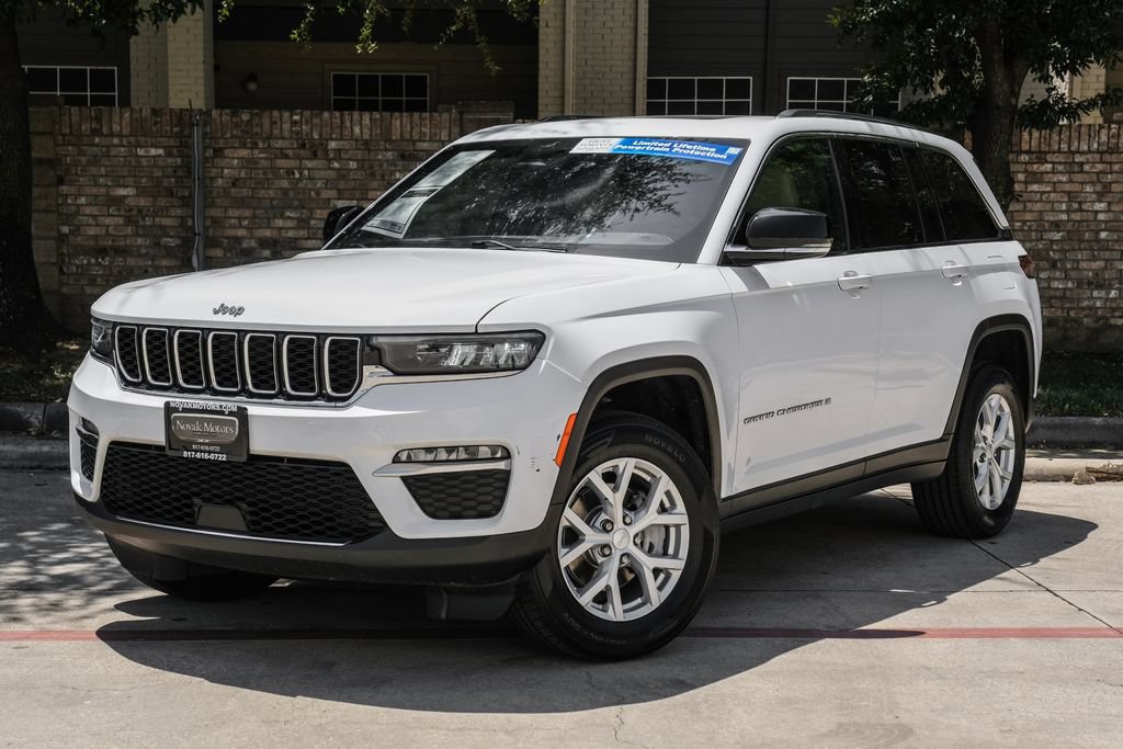 Used 2023 Jeep Grand Cherokee Limited RWD image 12