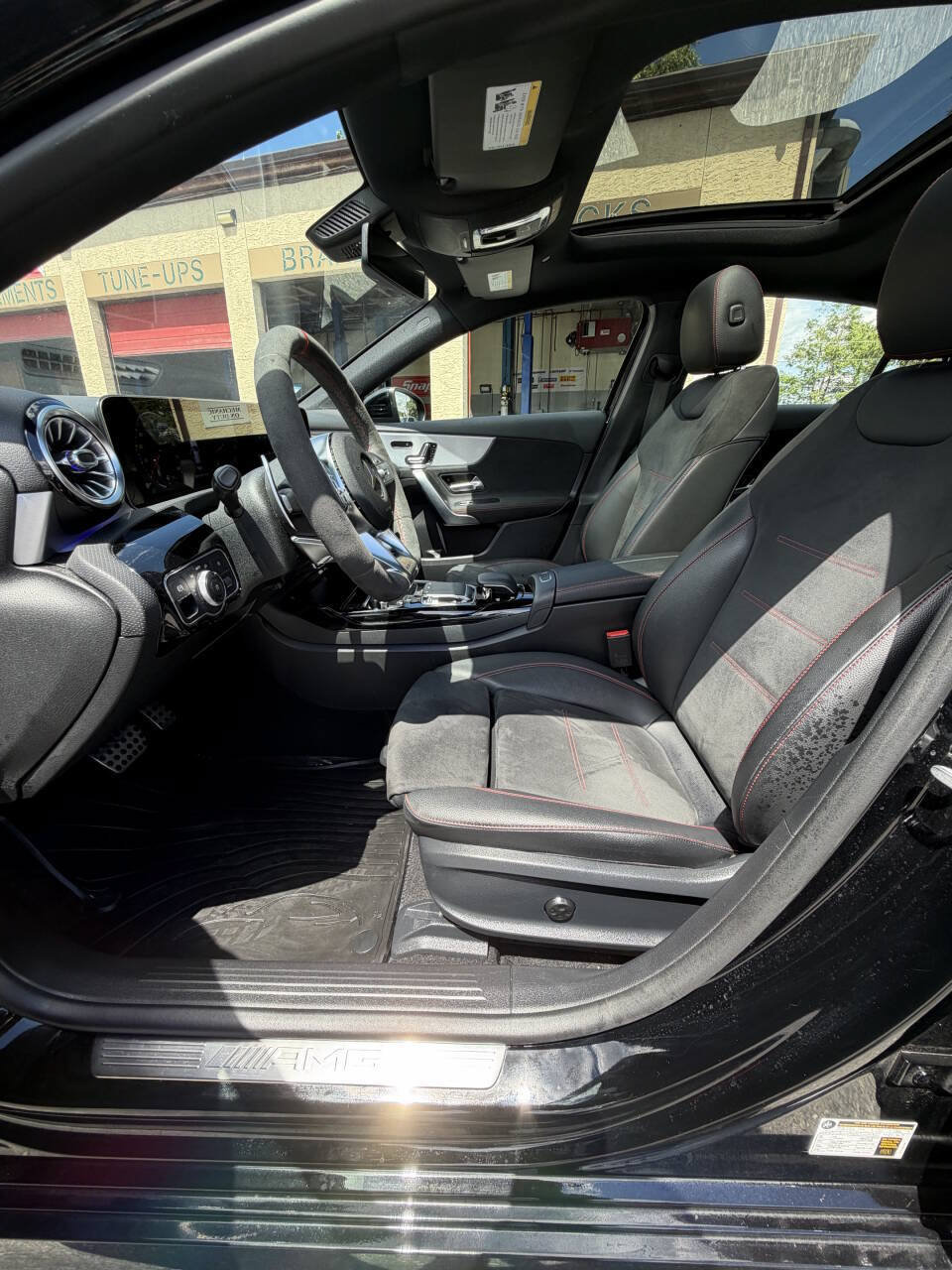 Used 2020 Mercedes-Benz A 35 AMG 4MATIC image 33