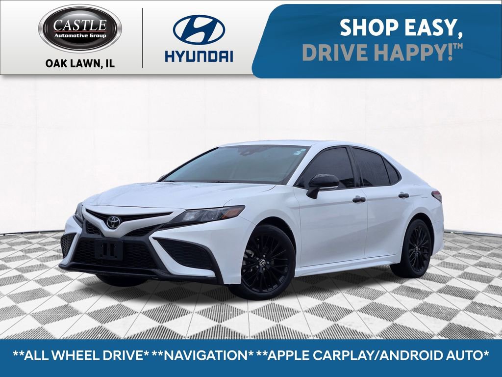Used 2022 Toyota Camry SE w/ Convenience Package image 1