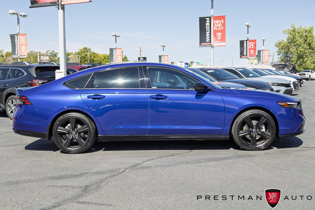 Used 2025 Honda Accord Sport image 19