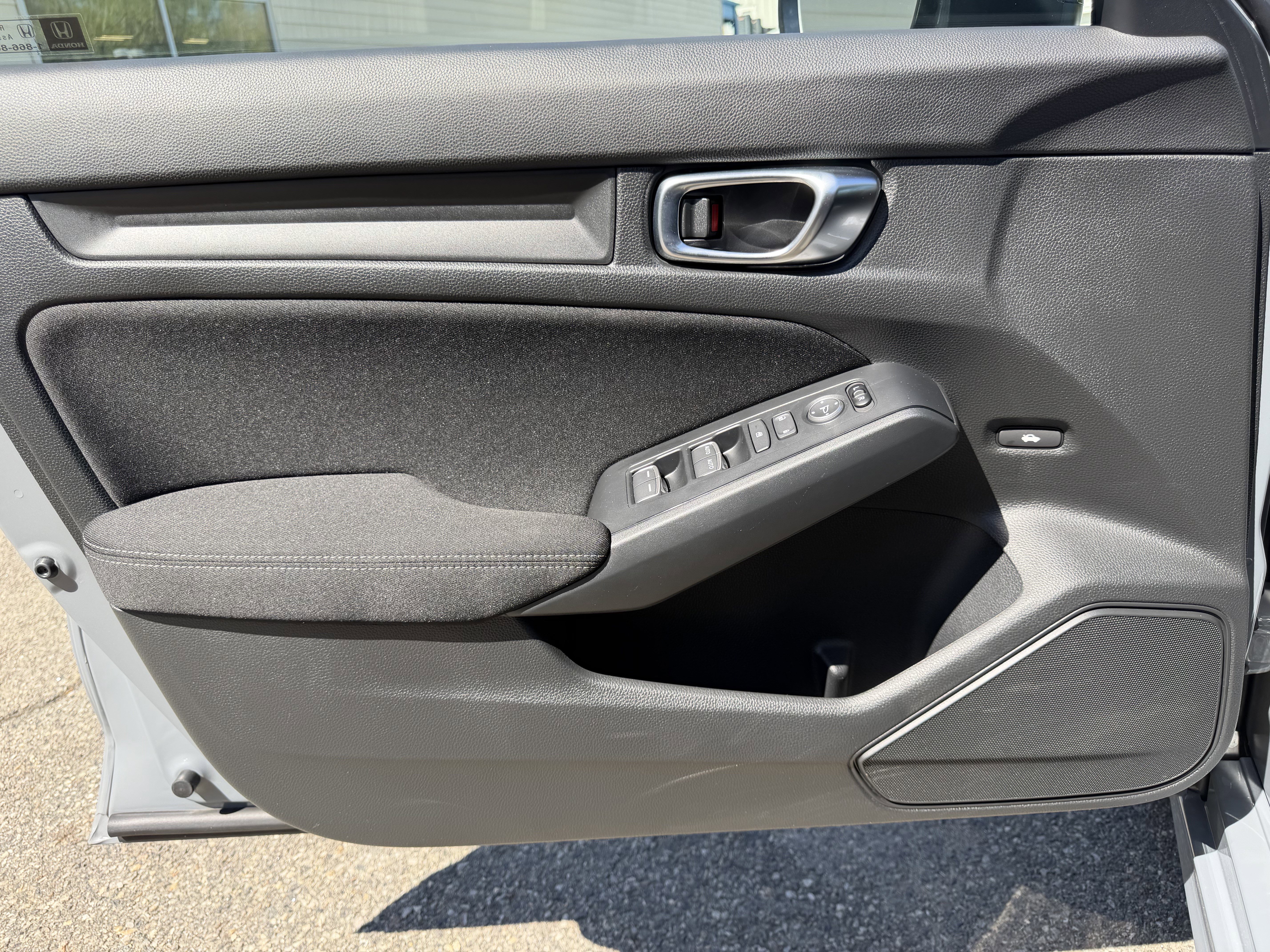 Certified 2025 Honda Civic Sport image 11