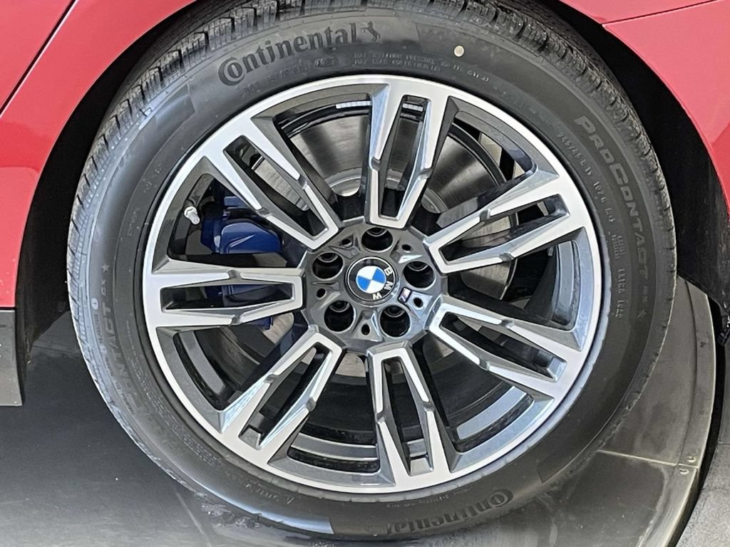 New 2026 BMW 530i xDrive w/ M Sport Package AWD/4WD image 12