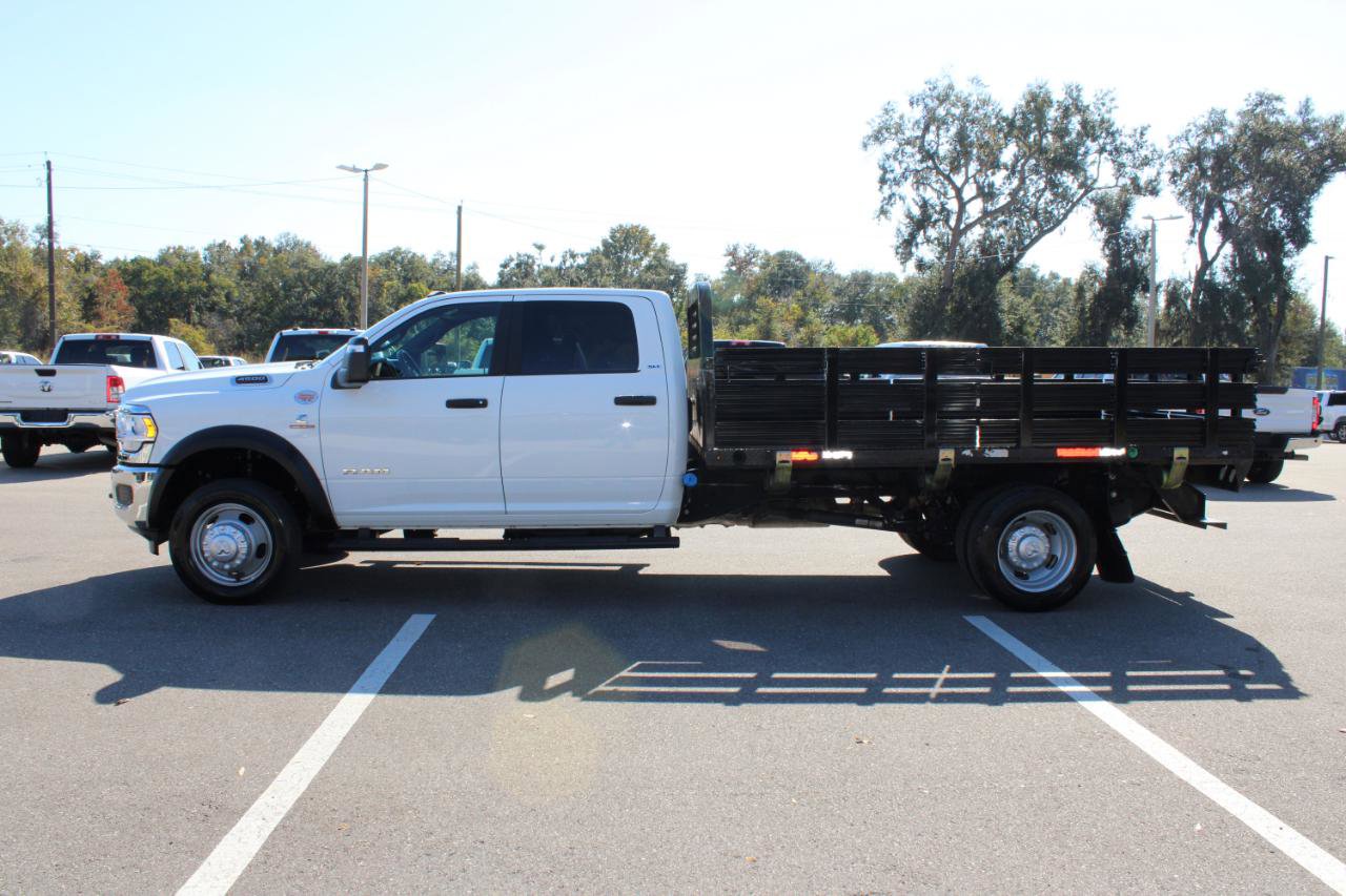 Used 2024 RAM 4500 SLT w/ Quick Order Package 2YG SLT AWD/4WD image 3