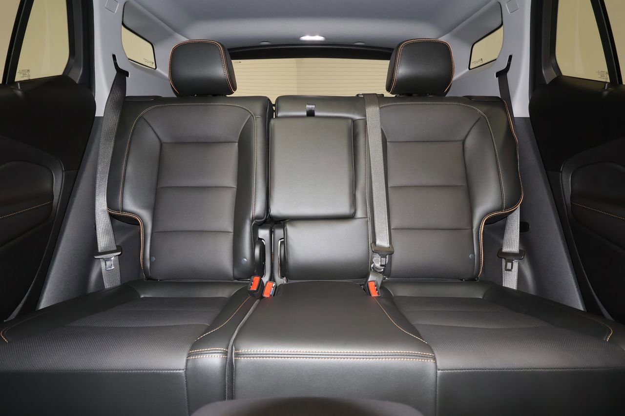 Certified 2024 GMC Terrain AT4 w/ Infotainment Package II AWD/4WD image 30