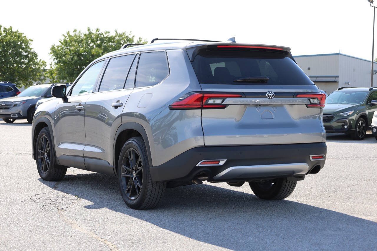 Used 2026 Toyota Grand Highlander AWD Hybrid image 11