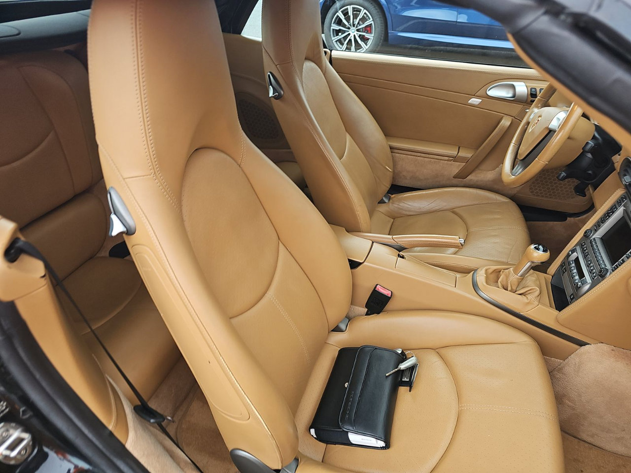 Used 2005 Porsche 911 Carrera image 10