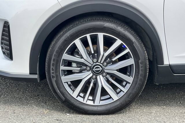 Used 2024 Nissan Kicks SV FWD image 31