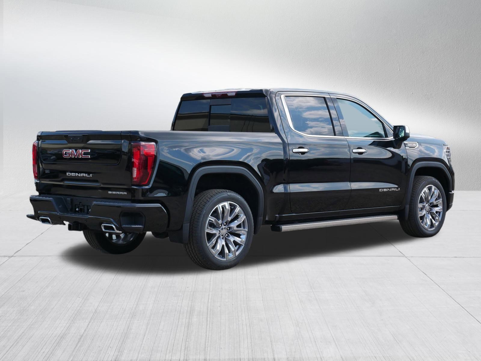 New 2026 GMC Sierra 1500 Denali image 5