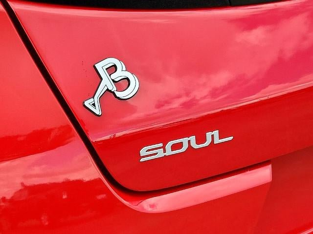 Used 2023 Kia Soul LX FWD image 11