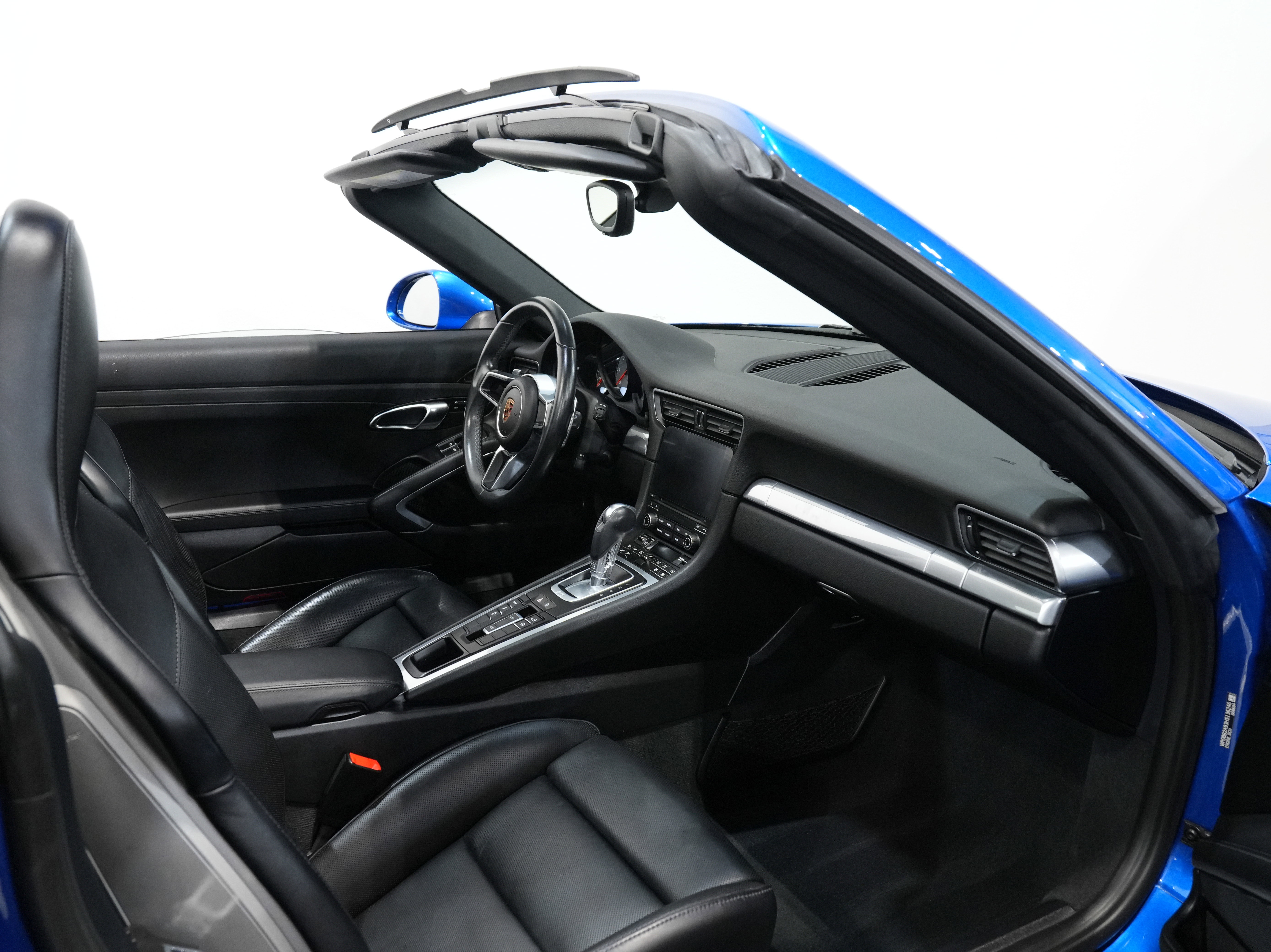 Used 2017 Porsche 911 Targa 4S image 37