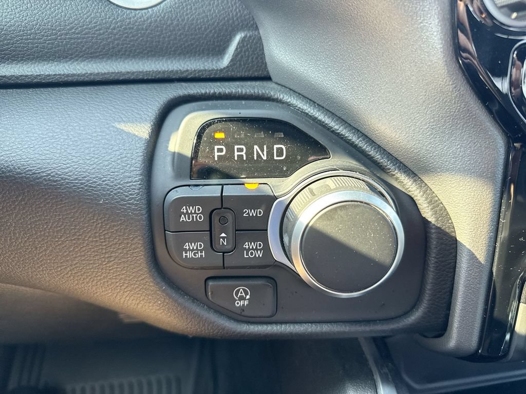 Used 2025 RAM 1500 Big Horn AWD/4WD image 17