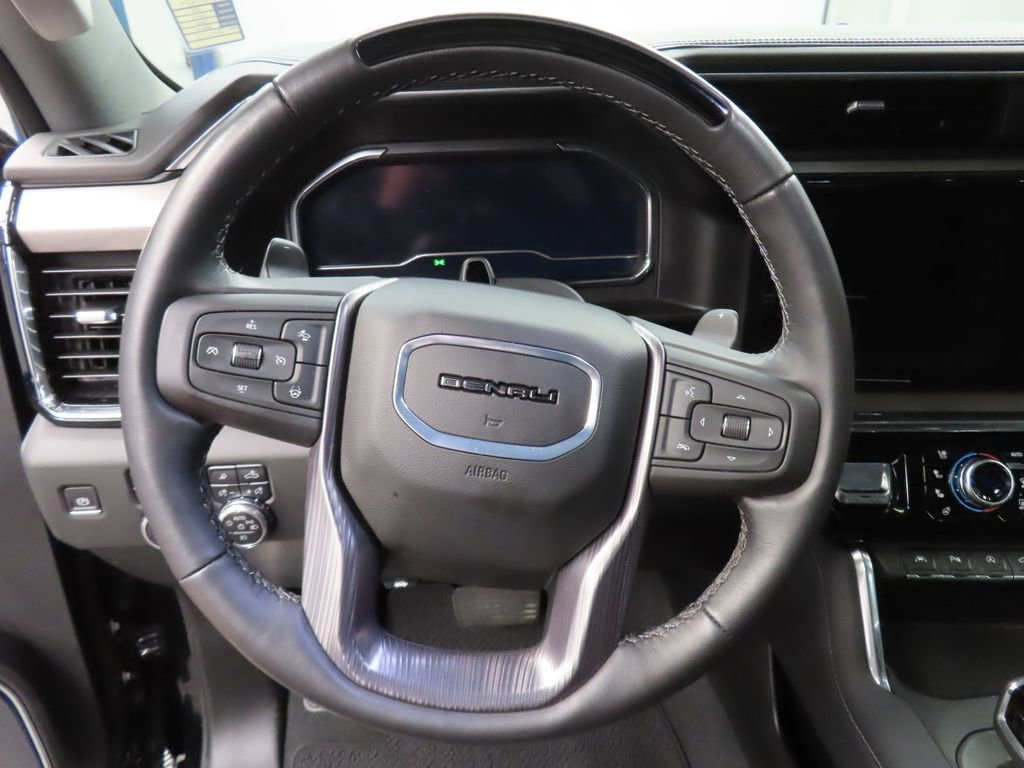 Used 2025 GMC Sierra 1500 Denali AWD/4WD image 48