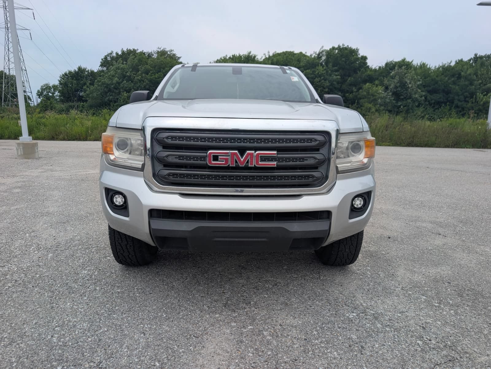 Used 2015 GMC Canyon W/T RWD image 3