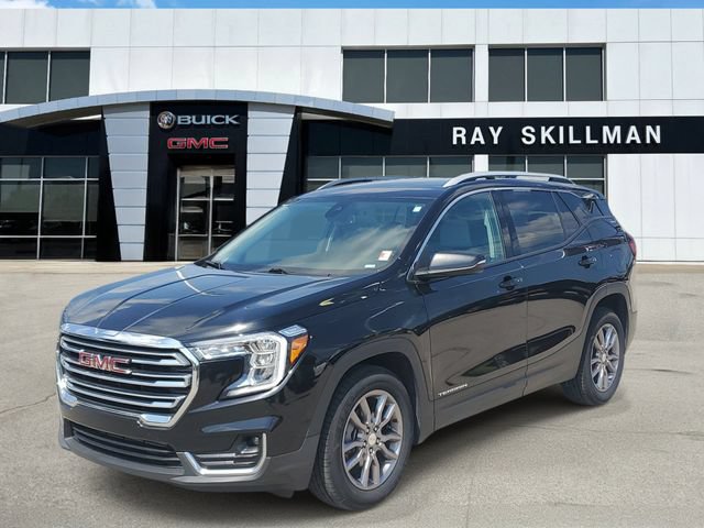 Used 2024 GMC Terrain SLT FWD image 3