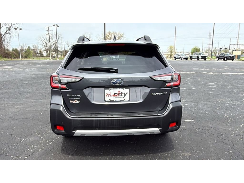 Used 2025 Subaru Outback Limited image 6