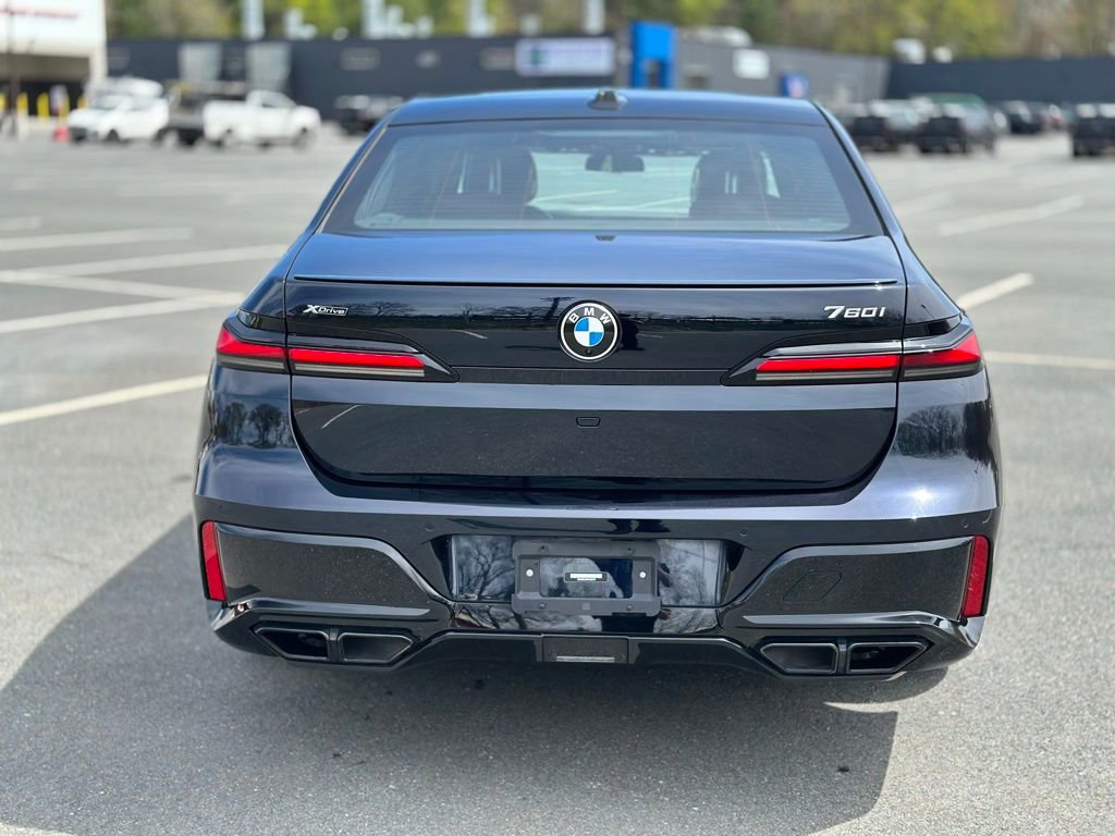 Certified 2023 BMW 760i xDrive w/ Parking Assistance Package AWD/4WD image 5