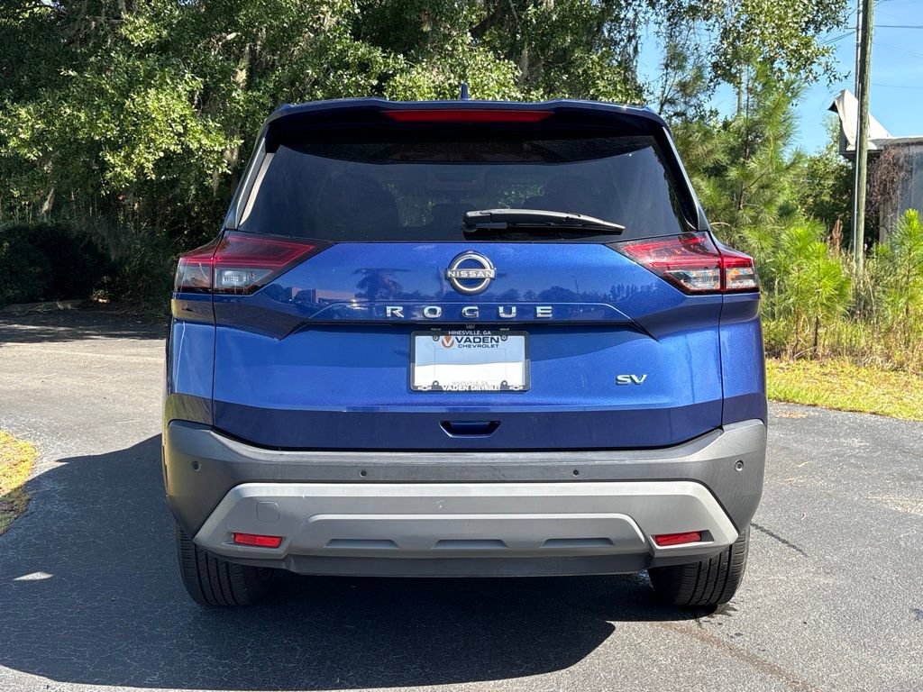 Used 2023 Nissan Rogue SV FWD image 8