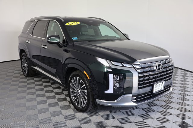 Used 2024 Hyundai Palisade Calligraphy image 1