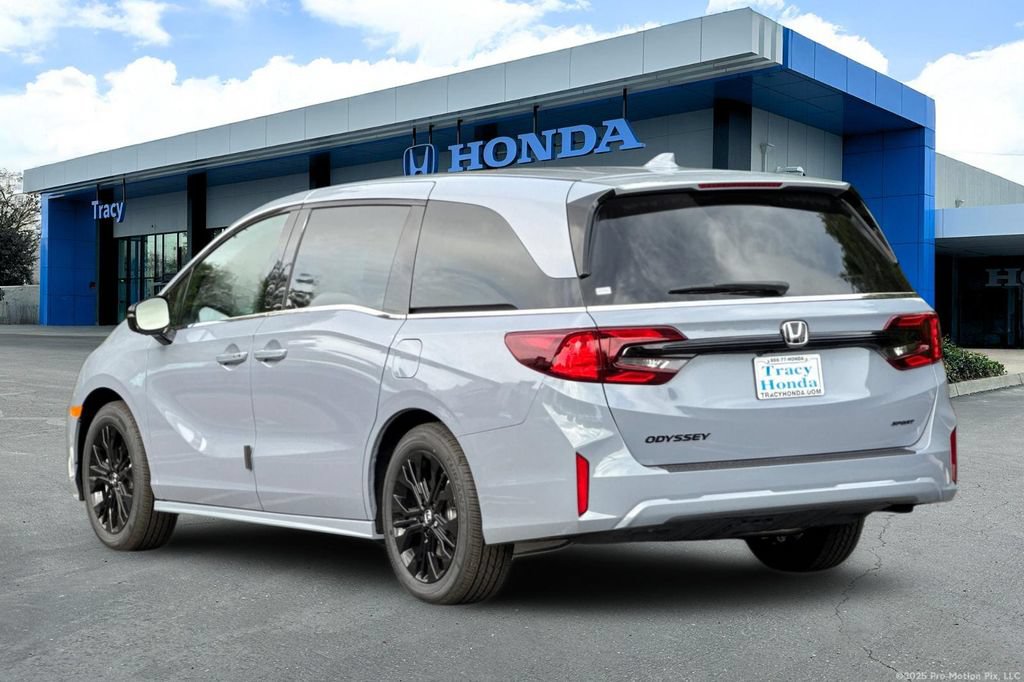 Used 2026 Honda Odyssey Sport-L image 9