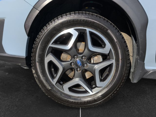 Used 2019 Subaru Crosstrek 2.0i Limited w/ Moonroof Package w/Navigation AWD/4WD image 9