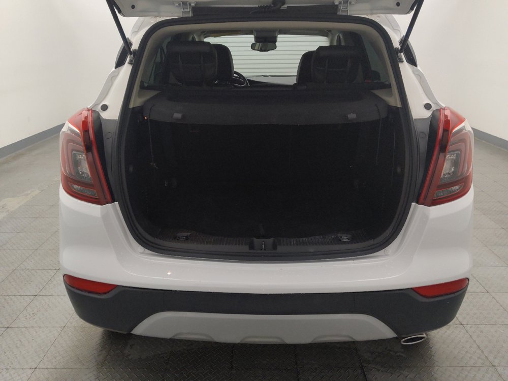 Used 2020 Buick Encore Preferred FWD image 29