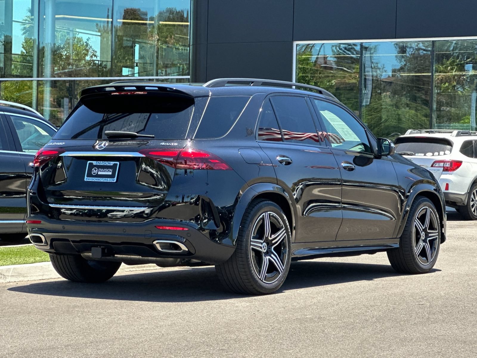 Certified 2025 Mercedes-Benz GLE 580 4MATIC image 3