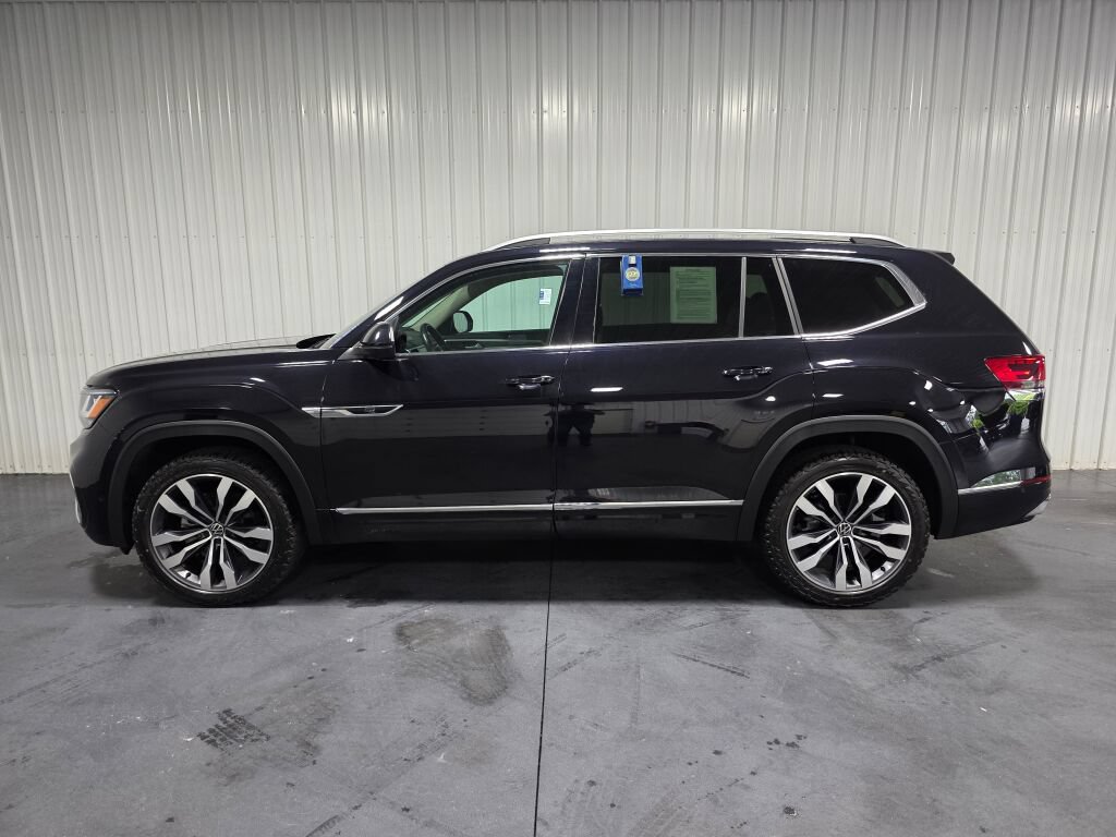Used 2023 Volkswagen Atlas SEL Premium AWD/4WD image 4