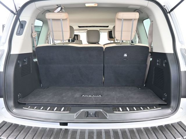Used 2022 Nissan Armada Platinum image 8