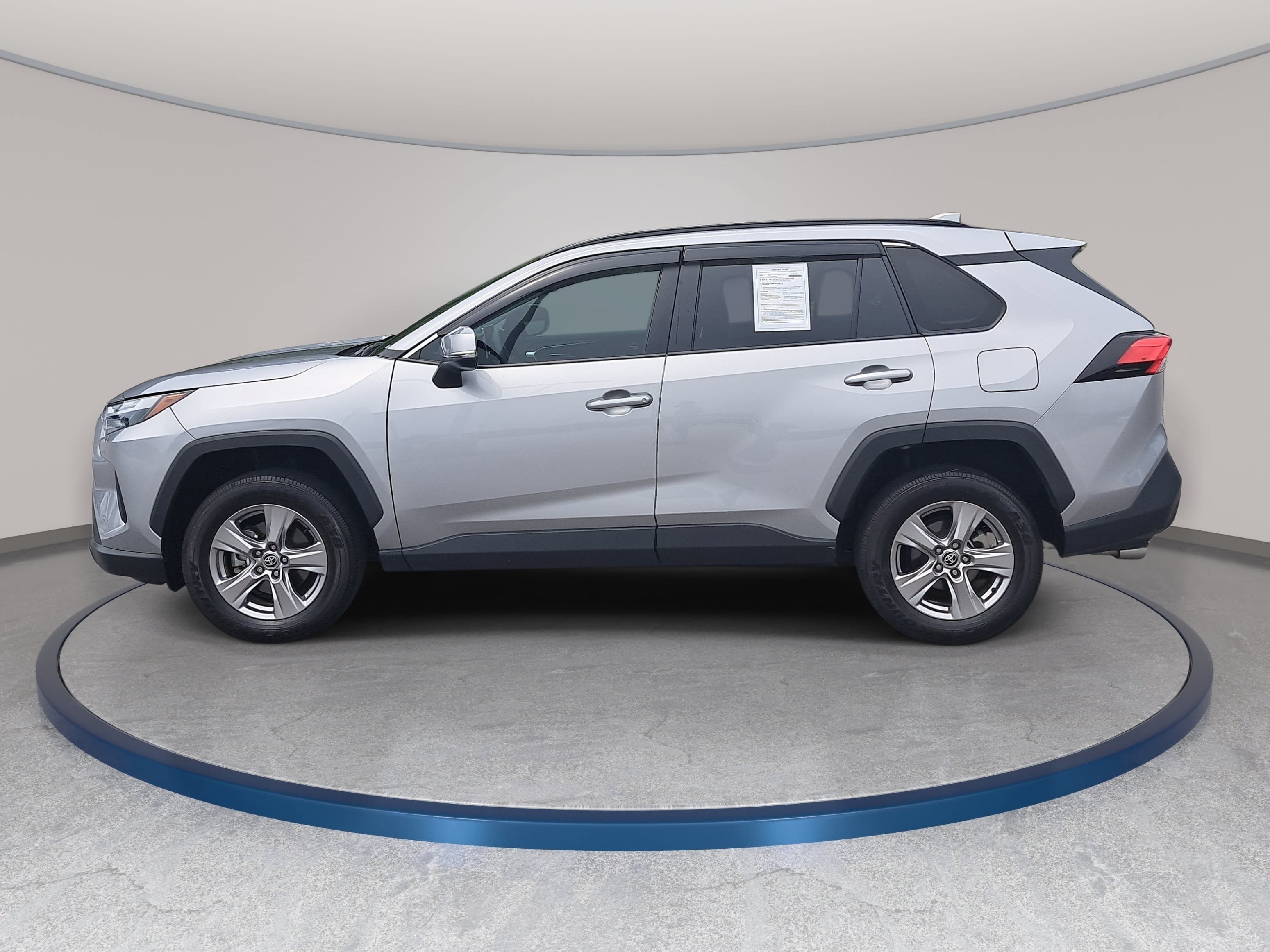 Used 2023 Toyota RAV4 XLE w/ Convenience Package AWD/4WD image 8
