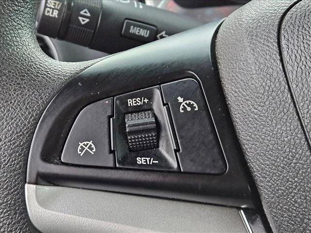 Used 2013 Chevrolet Camaro LS RWD image 23