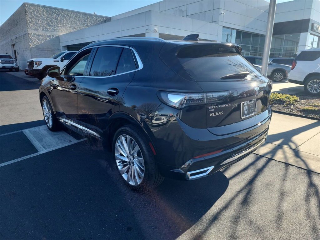 Certified 2025 Buick Envision Avenir image 6