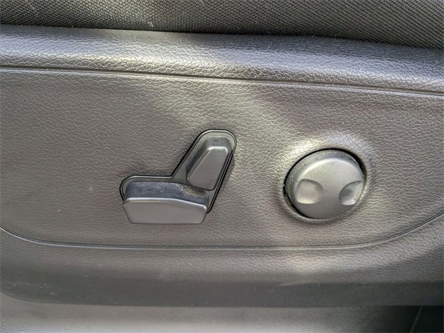 Certified 2025 RAM 1500 Big Horn image 13