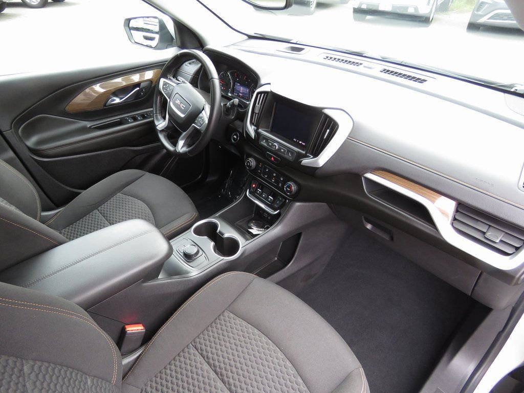 Used 2021 GMC Terrain SLE image 15