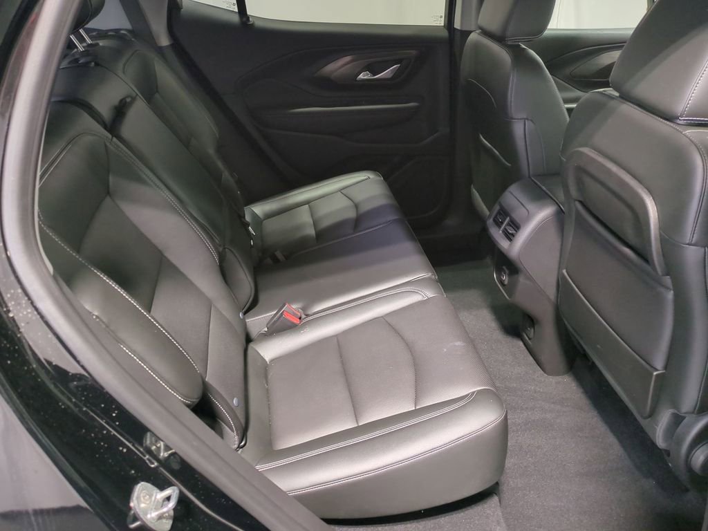 Used 2022 GMC Terrain SLT image 24