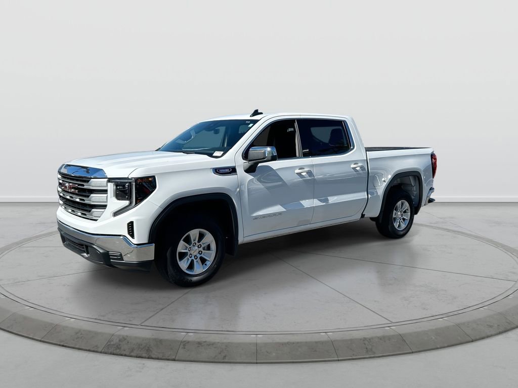 Used 2025 GMC Sierra 1500 SLE RWD image 4