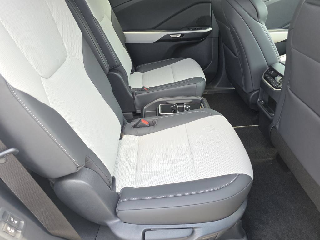 New 2026 Lexus TX 500h AWD w/ Technology Package image 27