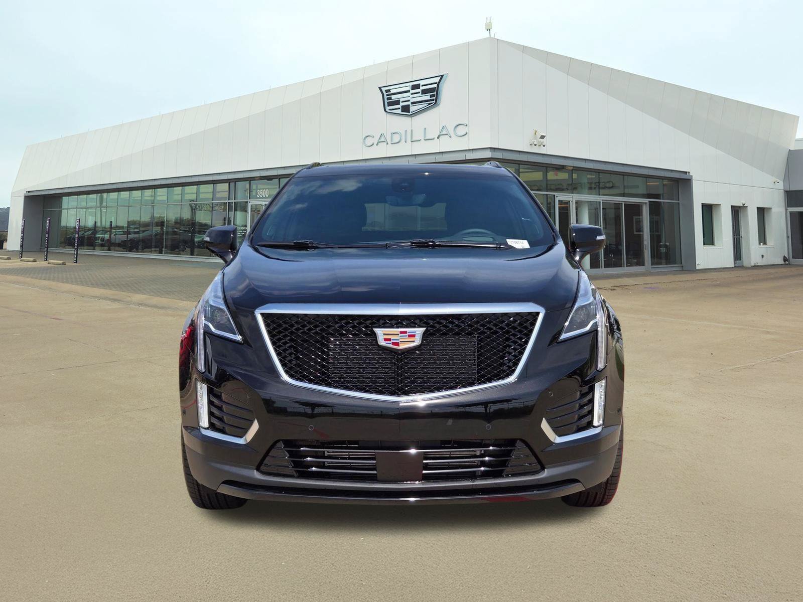 New 2026 Cadillac XT5 Sportv w/ LPO, Floor Liner Package AWD/4WD image 2