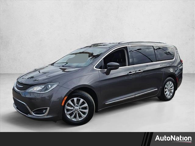 Used 2018 Chrysler Pacifica Touring-L