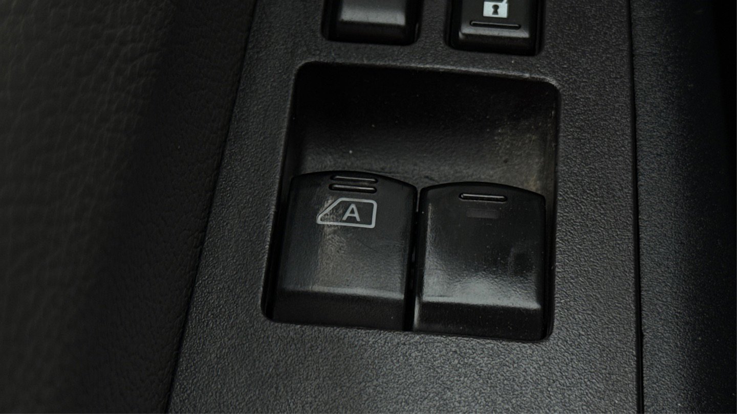 Used 2015 Nissan NV 1500 S w/ Power Package image 32