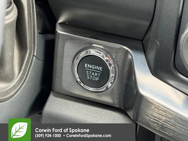 Used 2025 Ford F250 Lariat w/ Lariat Ultimate Package AWD/4WD image 35