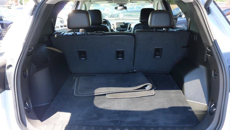 Used 2021 Chevrolet Equinox Premier w/ Redline Edition FWD image 21