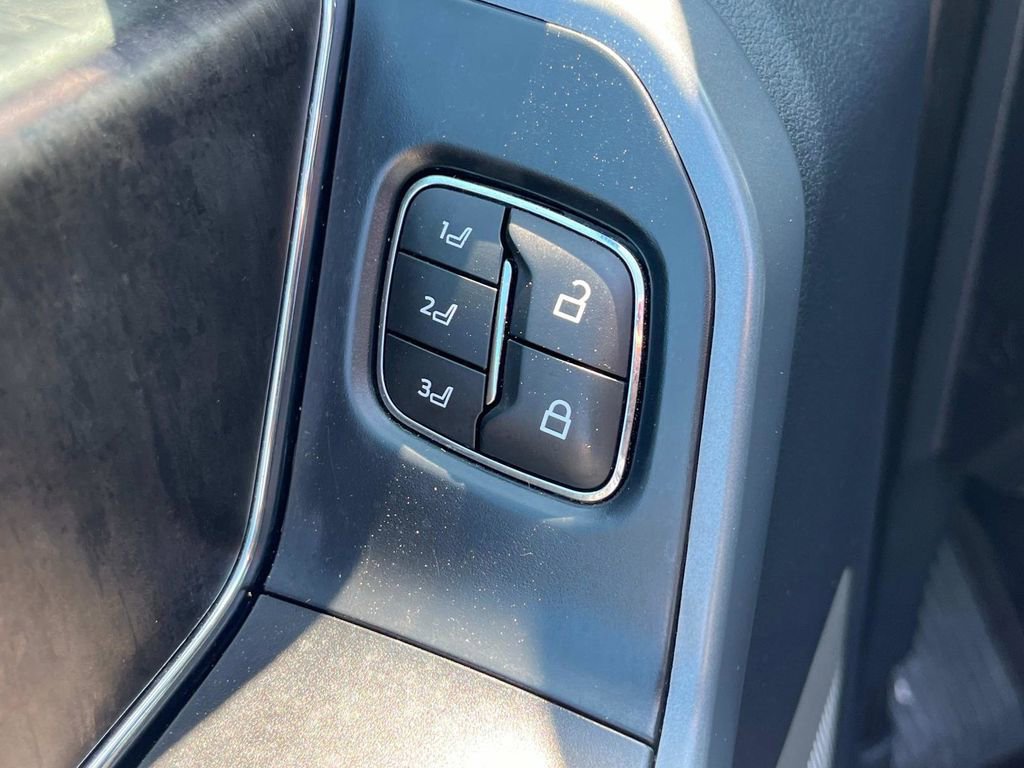 Used 2023 Ford F150 Lariat image 26