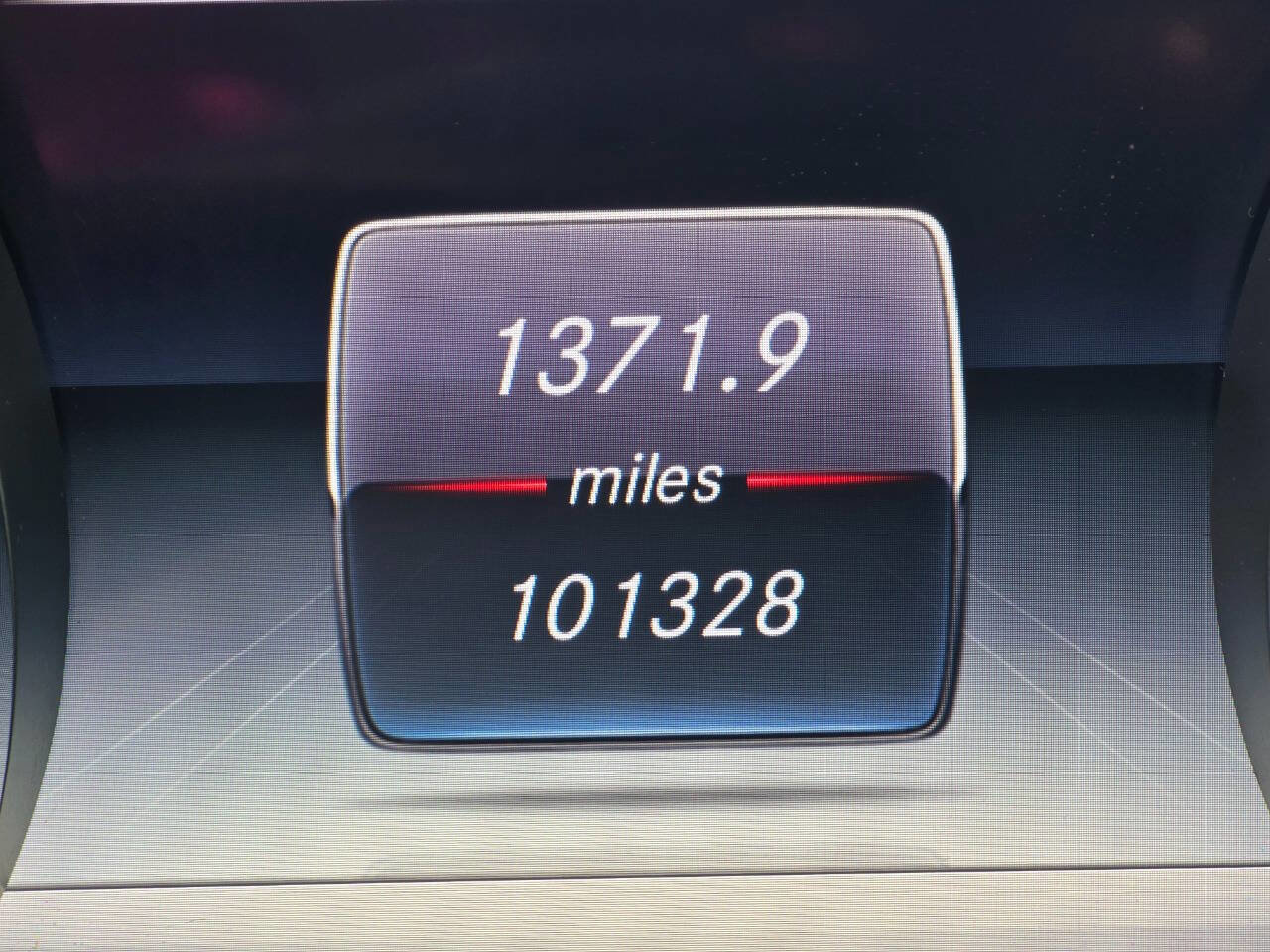 Used 2017 Mercedes-Benz E 300 image 19