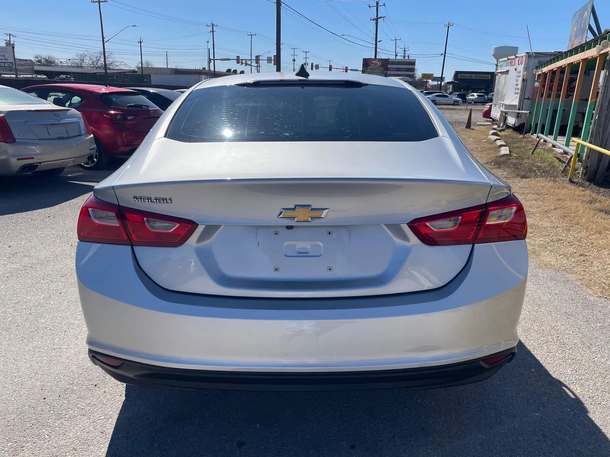 Used 2018 Chevrolet Malibu LS FWD image 2